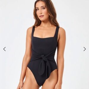 LSPACE Balboa One Piece Swimsuit Black Size‎ Medium